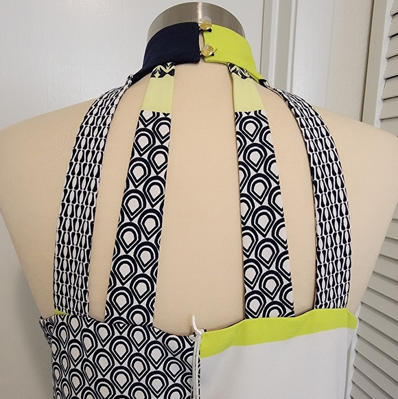 PATTERNED HALTER TOP BY KAARI BLUE NWT - Picture 3 of 5